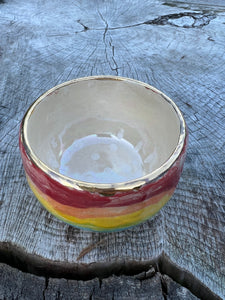 Gilded Rainbow 🌈 Mother of Pearl cup